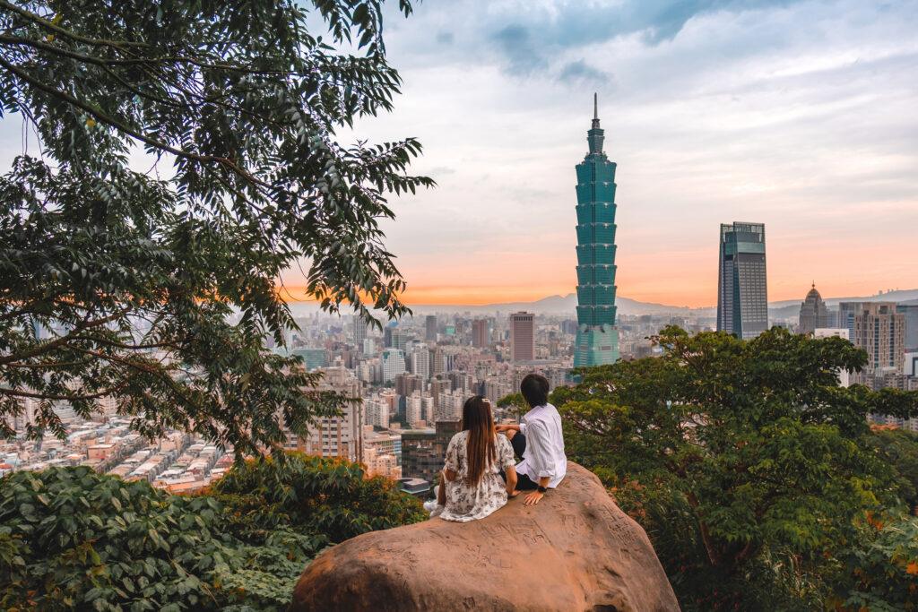 Taipei Travel Guide 2026: Best Places to Visit, Food, and Tips for First-Time Travelers